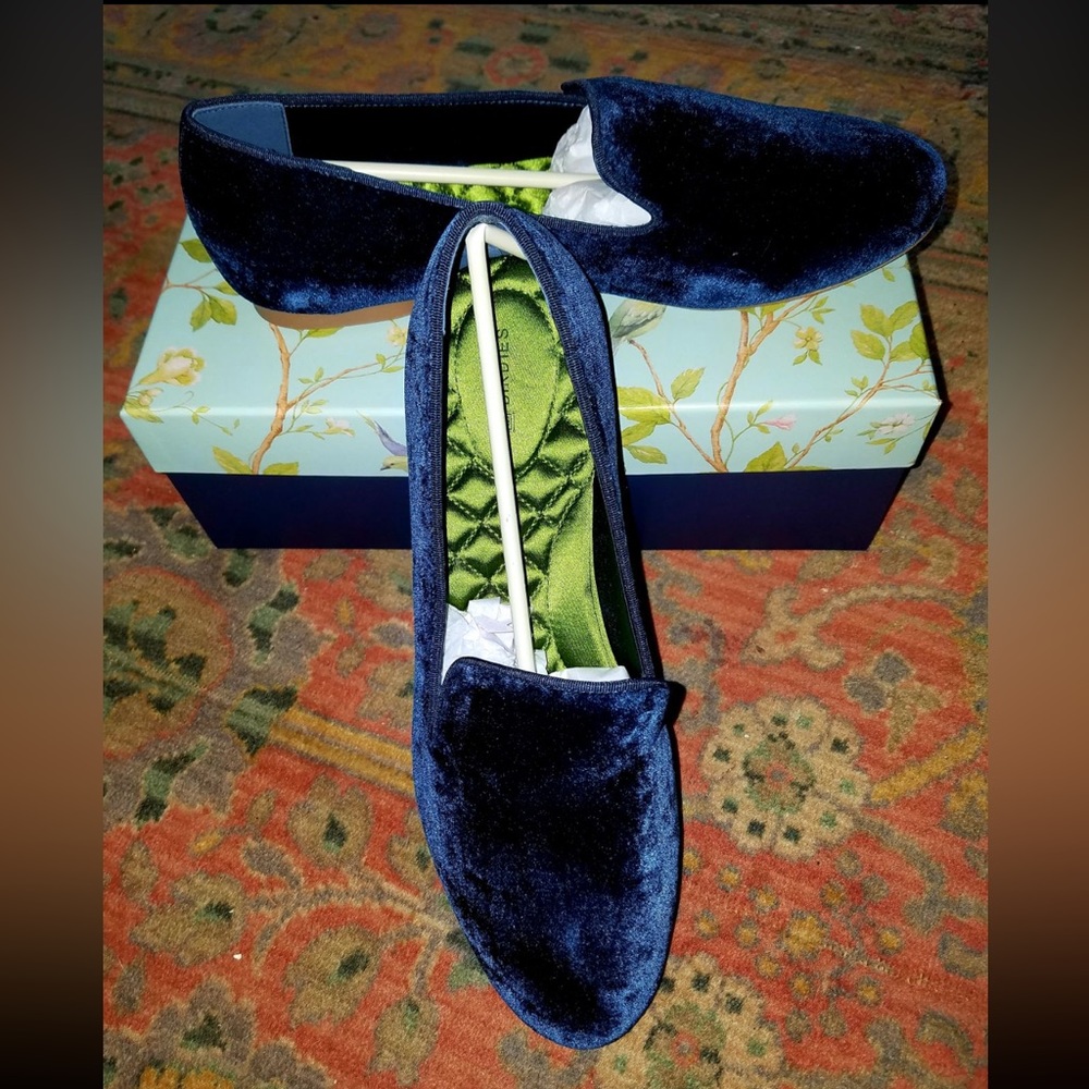 Midnight blue velvet birdies